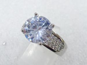 クリスタル　指輪(17号)